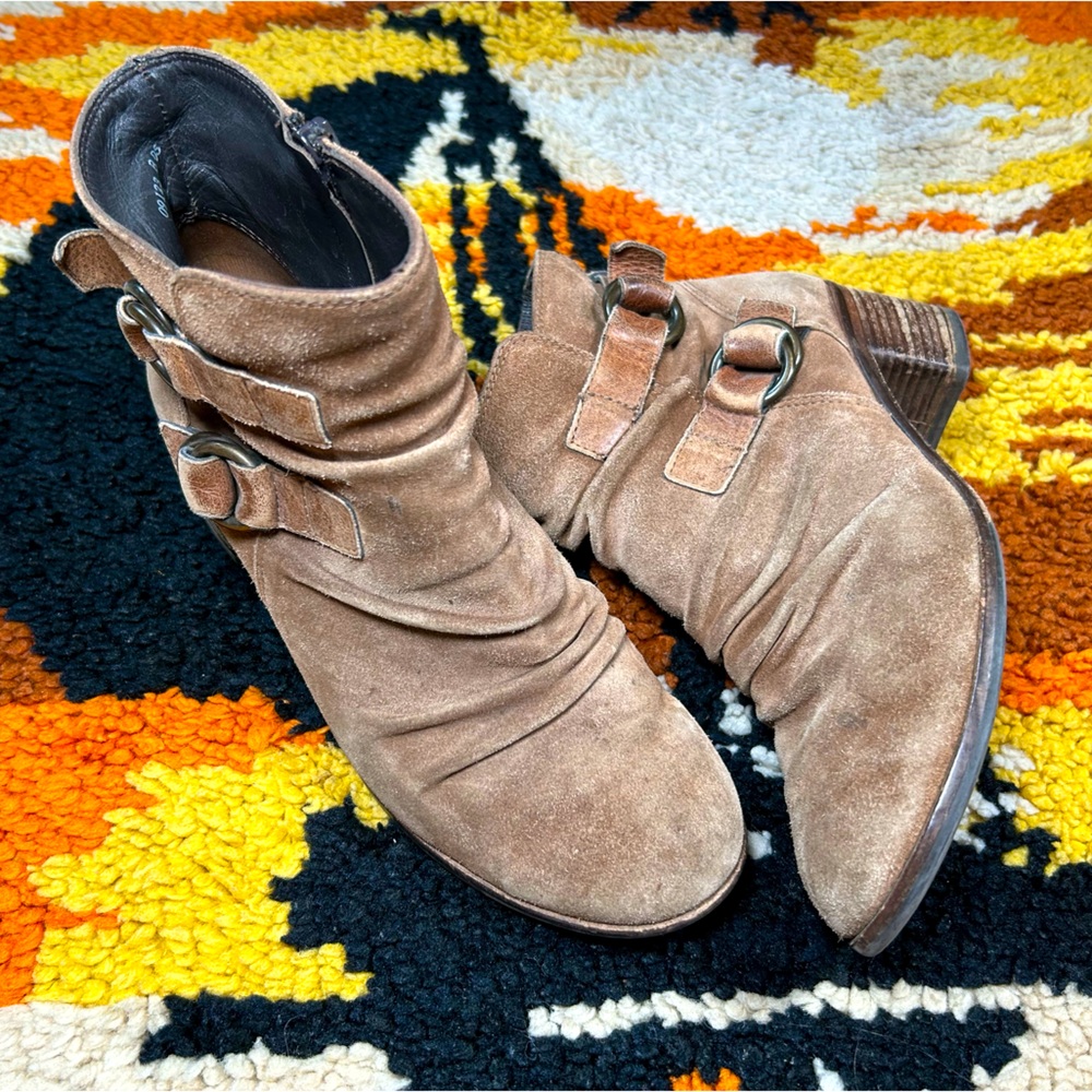 PAUL GREEN booties!!
